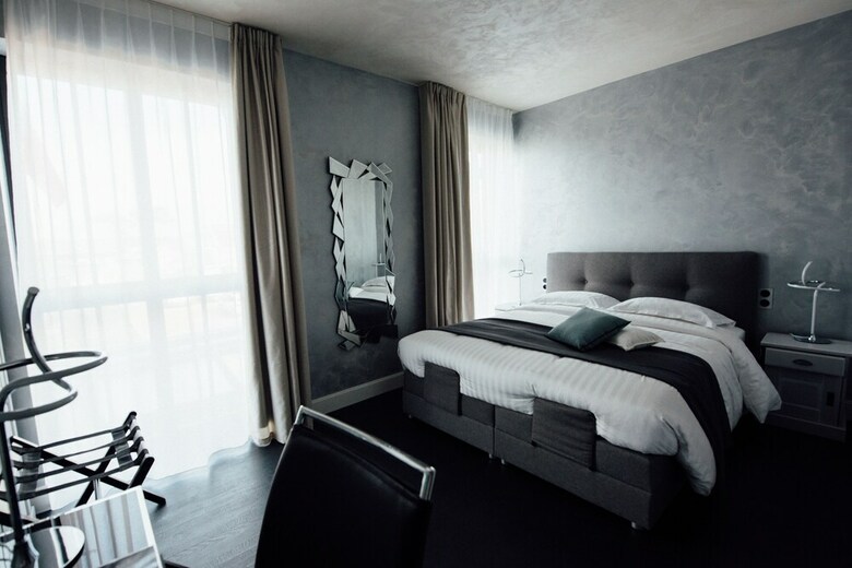 Hotel Amiraut�