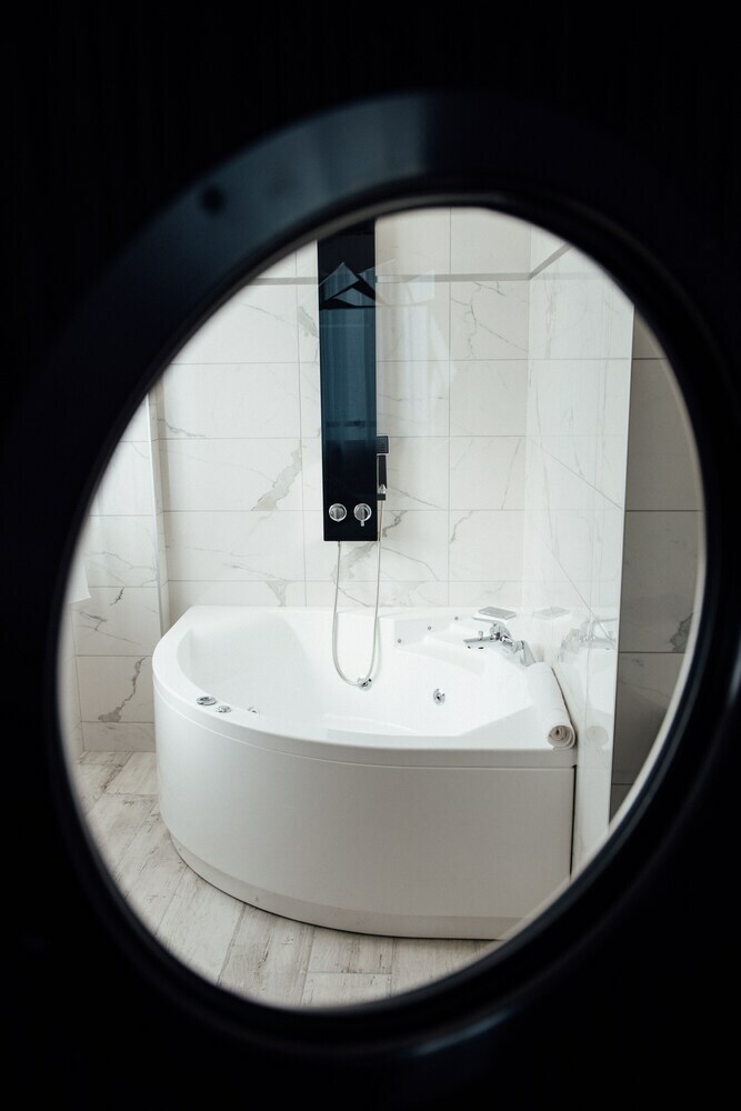 Hotel Amiraut�