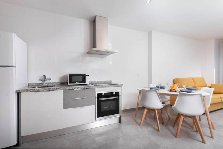 Apartamentos Quijano By Be Alicante