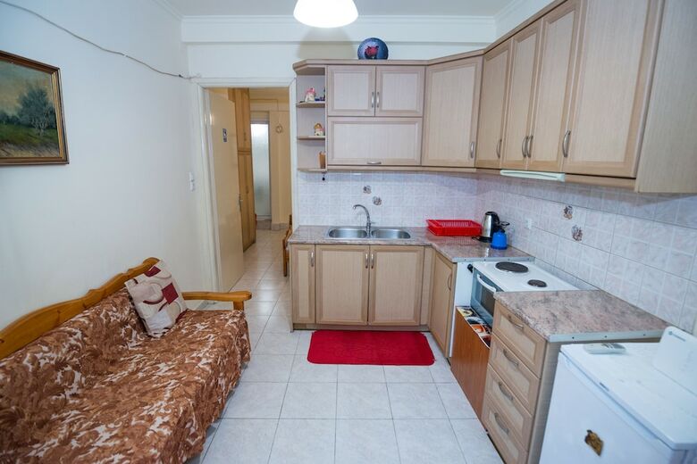 Lefkos Apartment In Lefkada City Center