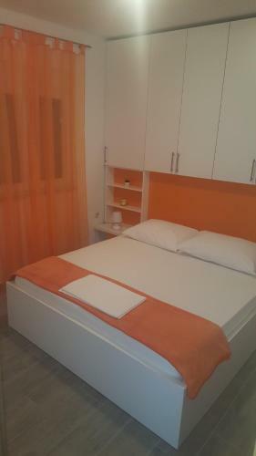 Apartments Klelija