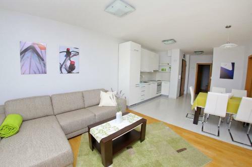 Lila Apartments 2