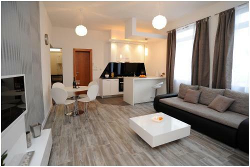 Hostal Guest House D&g -i Apartment & Room