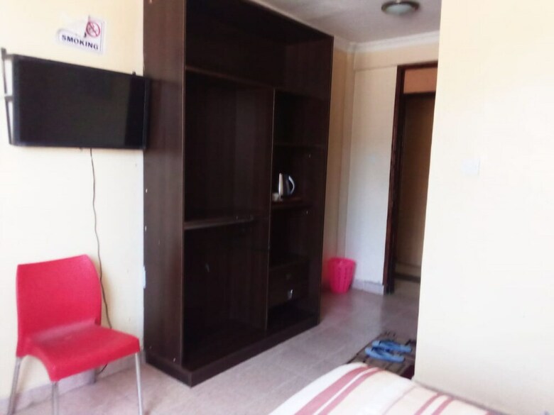 Spanish Lodge Hotel