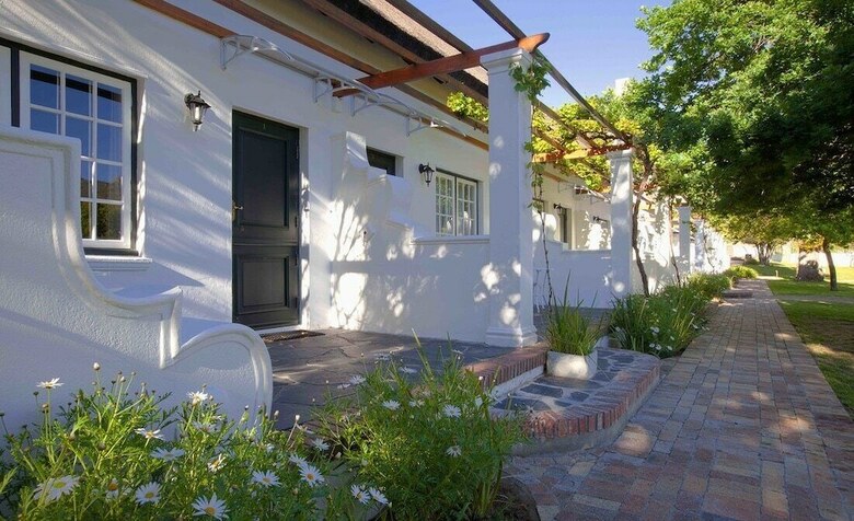 Hotel Laborie Estate