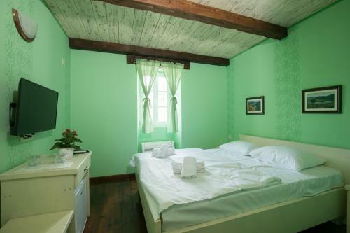 Hotel Pansion 5