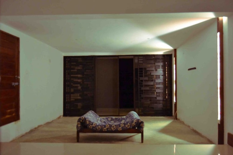 Hotel Square Waves Villa