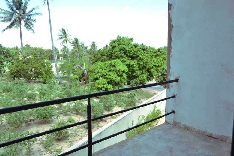 Hotel Square Waves Villa