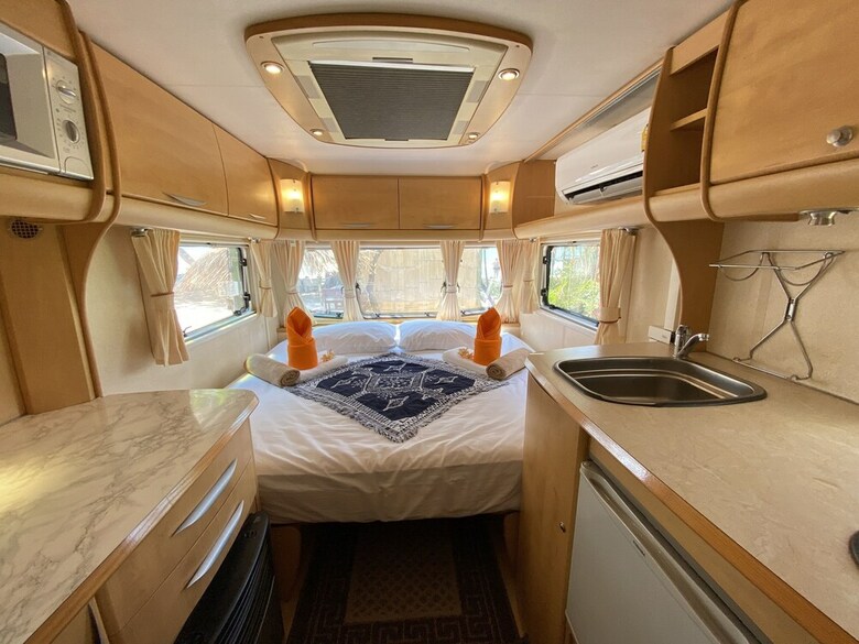 Hotel Beach House Camp