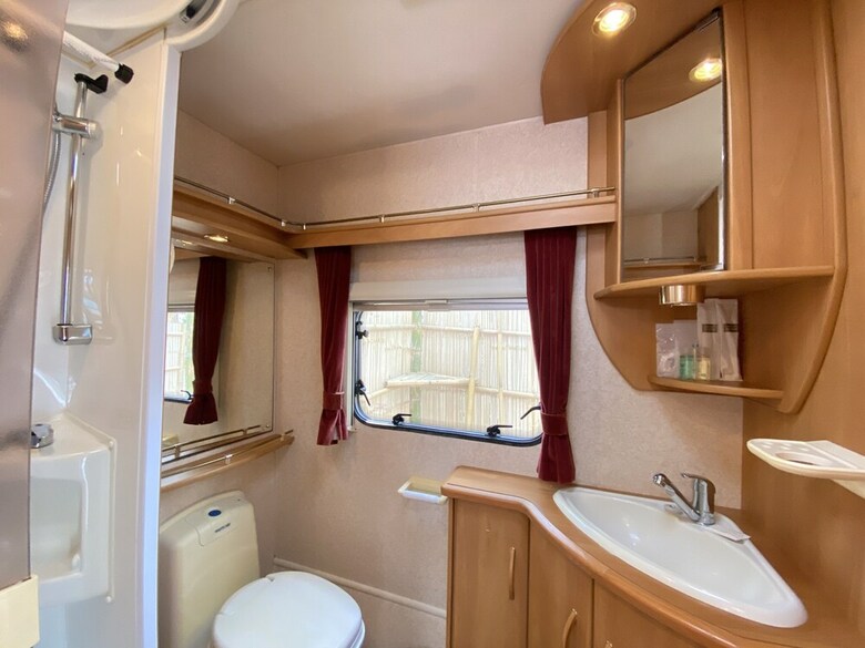 Hotel Beach House Camp