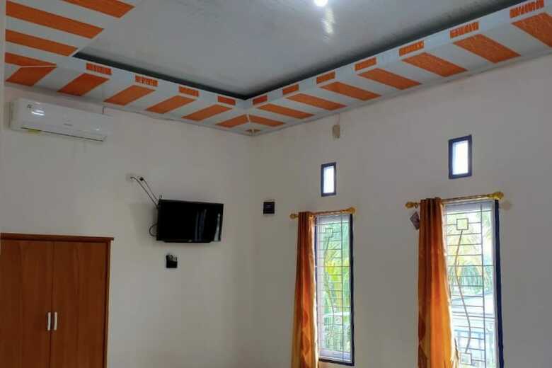 Hotel Hadhilfa Homestay