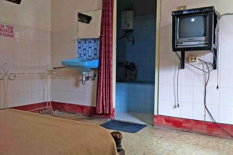 Hostal Spot On 2829 Hotel Arjuna Syariah