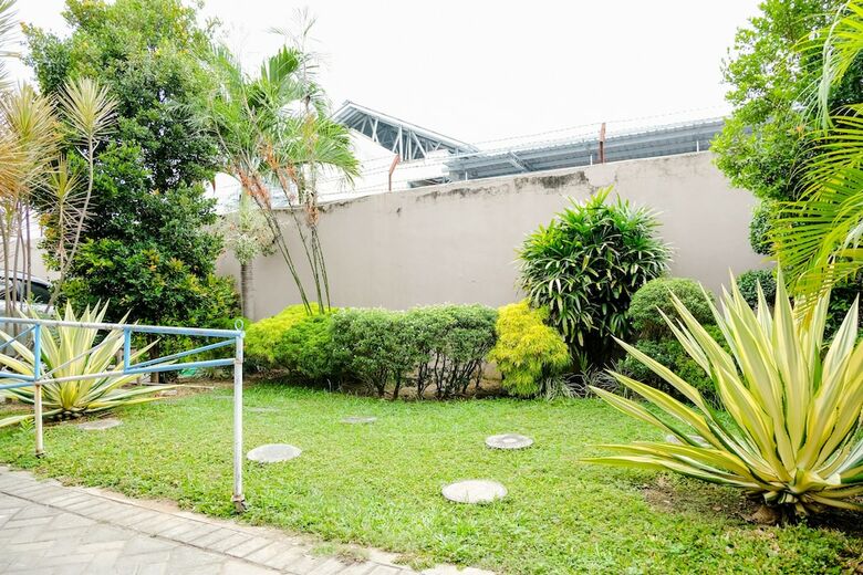 Hotel D'java Homestay