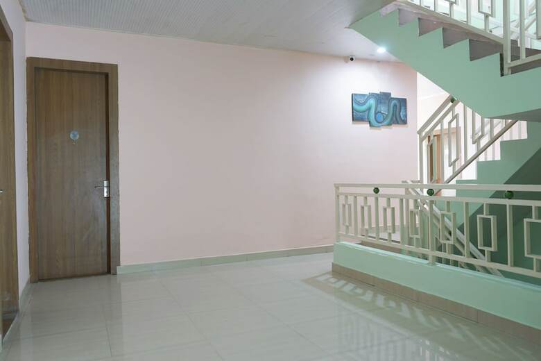 Hotel Almira Homestay