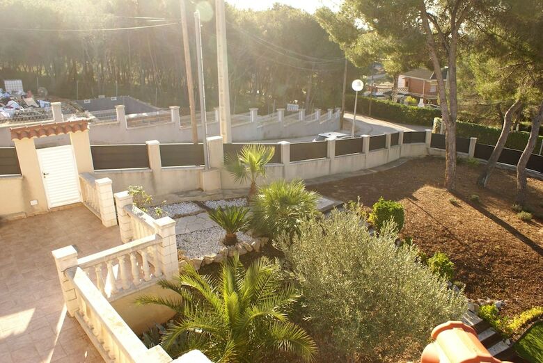 Cubelles Hlclub House