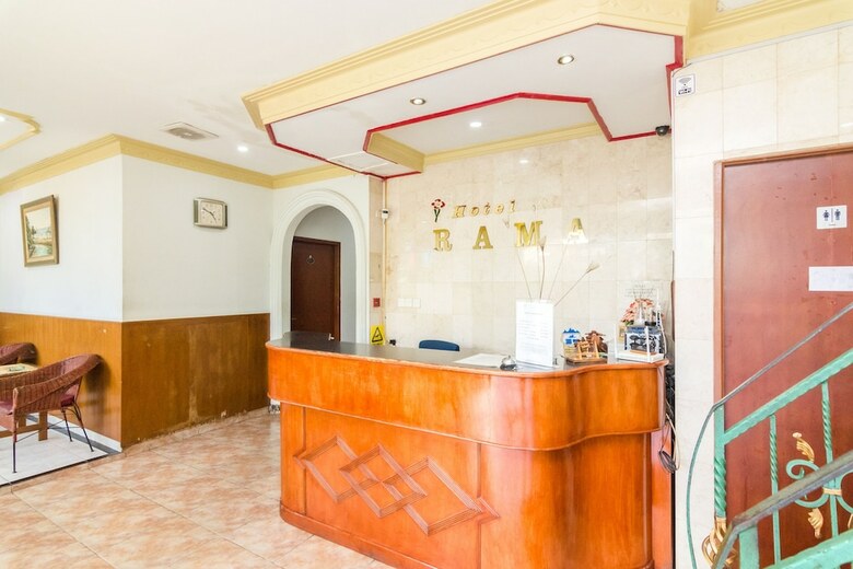 Oyo 2422 Rama Hotel