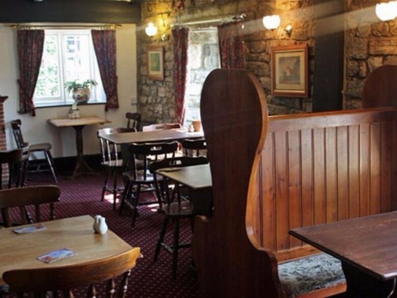Posada The Lion At Pennard