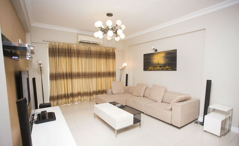 Yasmin Apartments