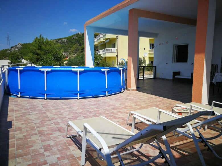 Turina Apartments