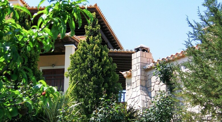 Villa Phaedra With Pool And View