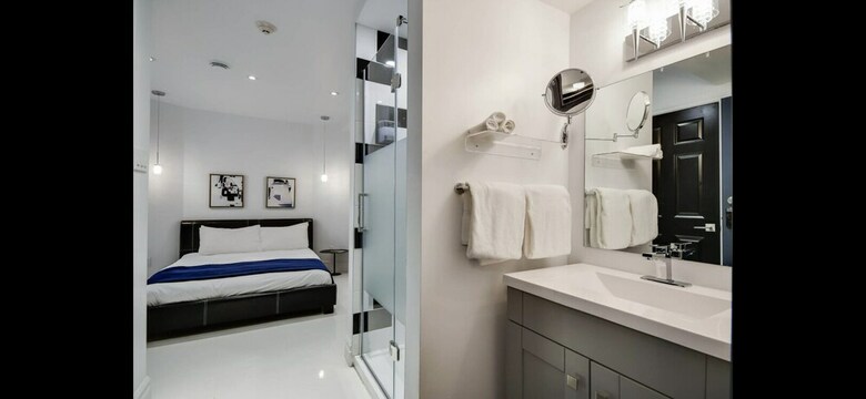 Aparthotel Bouticroom Studios  Museums Premiumstays