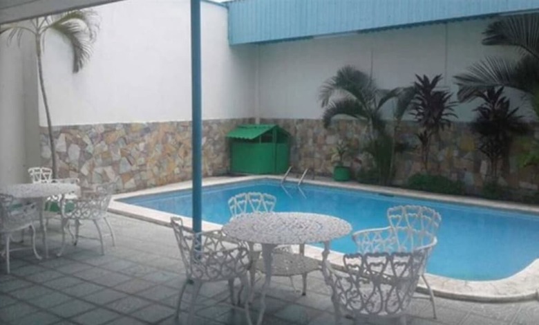 Continental Plaza Hotel