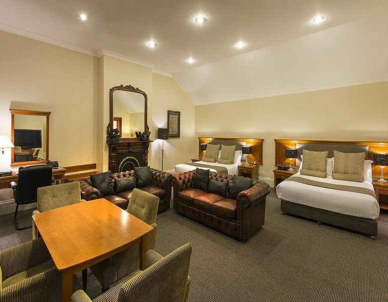The Grand Hotel Launceston