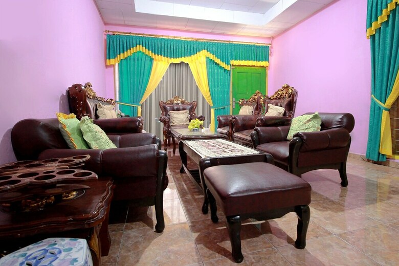 Hotel Ayu