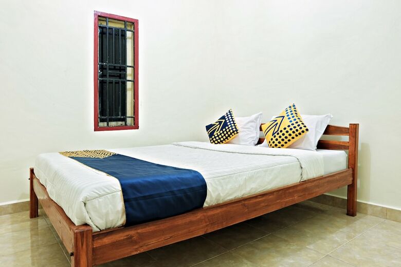 Hostal Spot On 2742 R5 Homestay