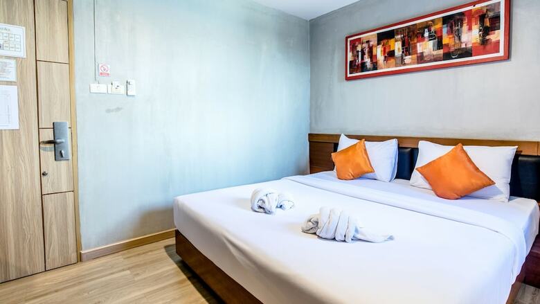 Hotel B2 Night Bazaar Chiang Rai
