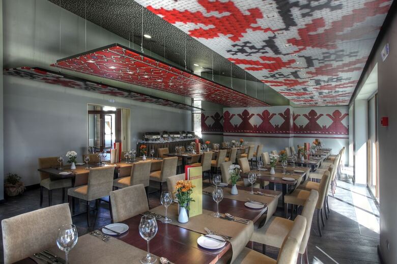 Euphoria Club Hotel & Resort