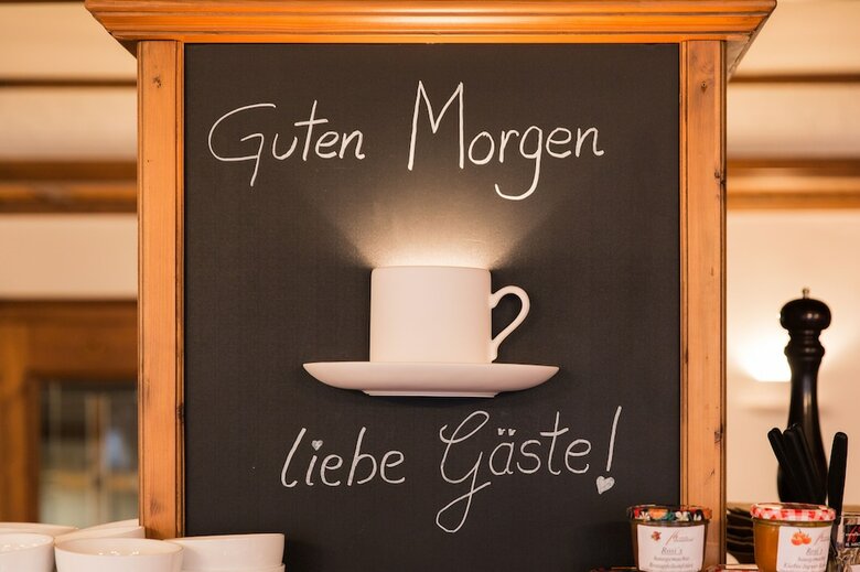 Hotel Fr�nkischer Hof Gmbh