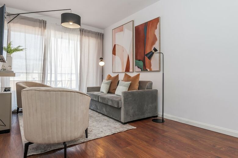 Apartamentos Plaza de Castilla III