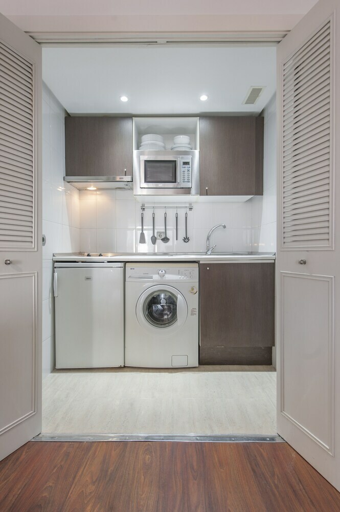 Apartamentos Plaza de Castilla III
