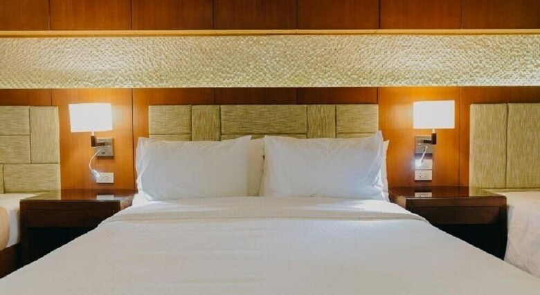 Hotel Lakawon Island Resort