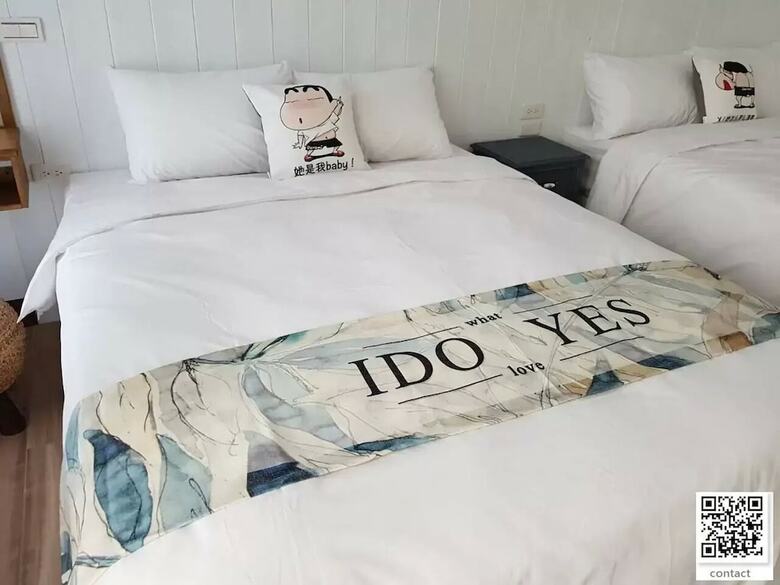 Bed & Breakfast Naughty Elf Hostel