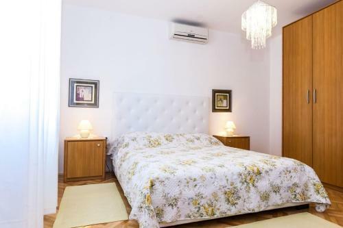 Apartments Cvita