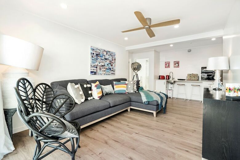 Apartamentos Red Beach Designed Stylish 2 Br Suite