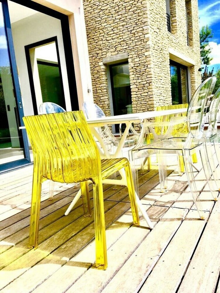 Bb 12 Luberon - Chambres Contemporaines