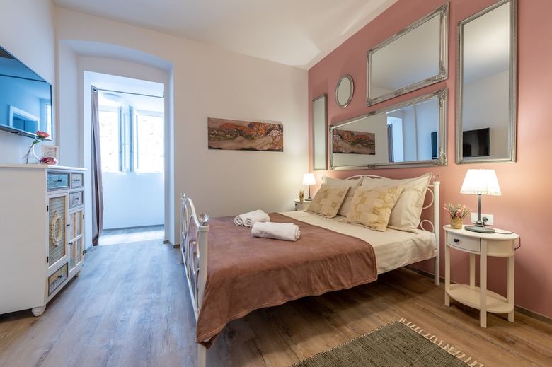 Apartamentos Old City Studios 2 - Adults Only