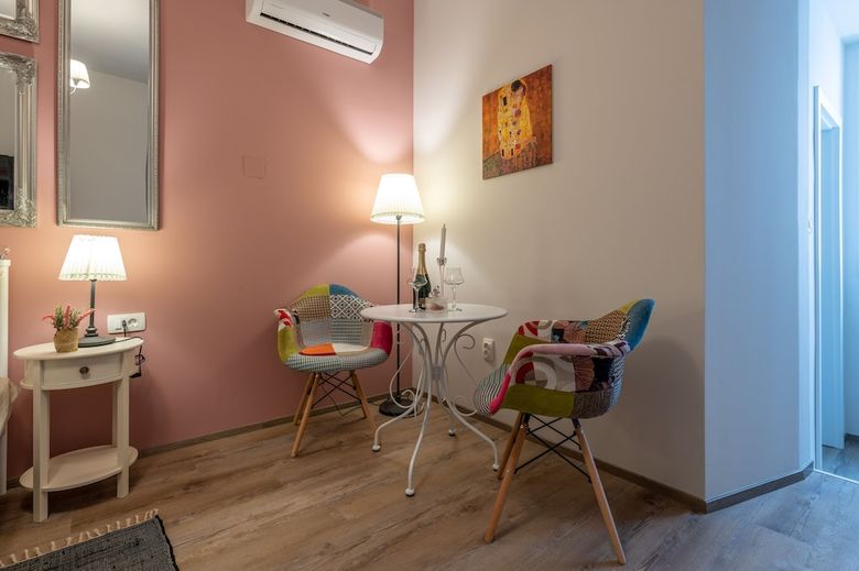 Apartamentos Old City Studios 2 - Adults Only