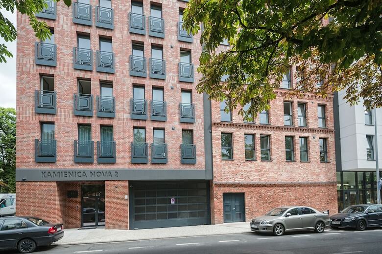 Supreme Apartments