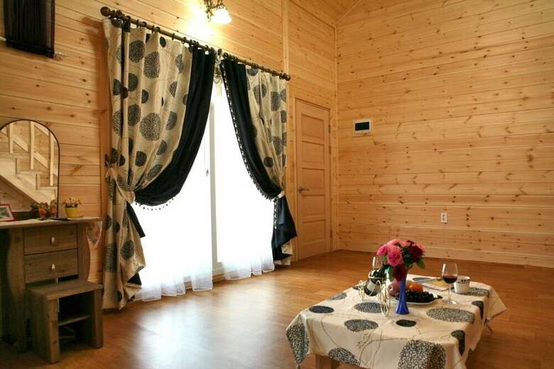 Dokbakgol Hanulbit Pension
