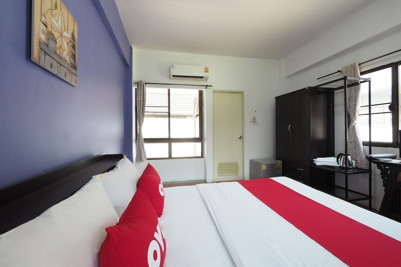 Hotel Oyo 817 Noble Thippanate