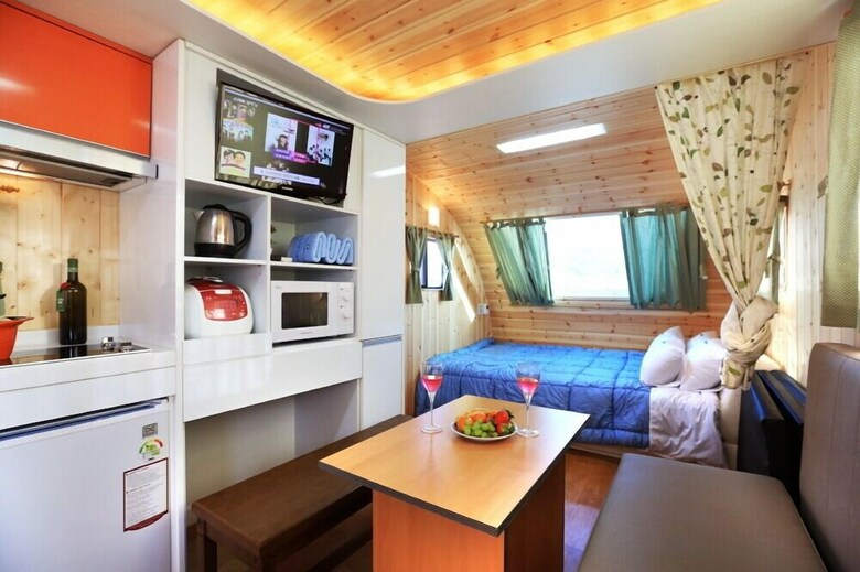 Pension Caravan Camping Farm