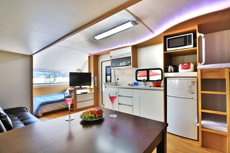 Pension Caravan Camping Farm