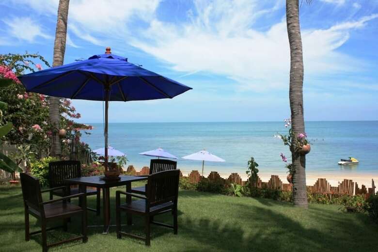 5 Bedroom Beach Front Villa On Samrong Bay