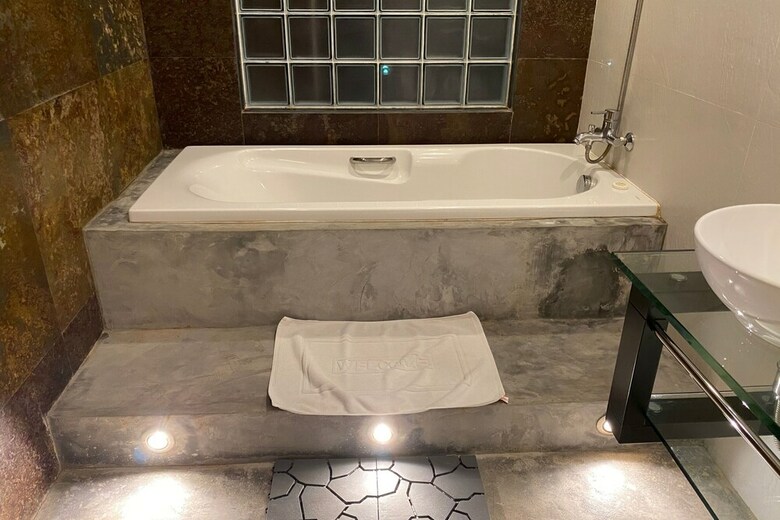 2 Bedoom Beach Front Villa Laem Noi