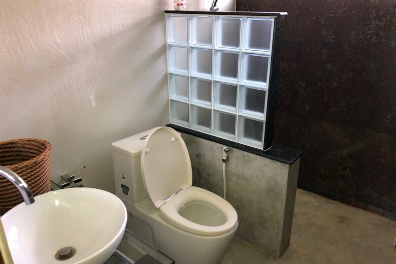 2 Bedoom Beach Front Villa Laem Noi