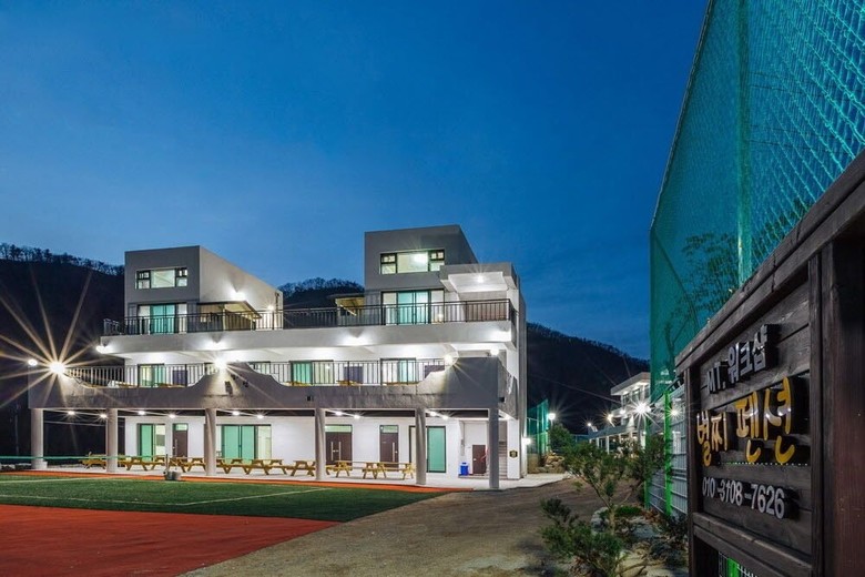 Apartamentos Byuljji Pension